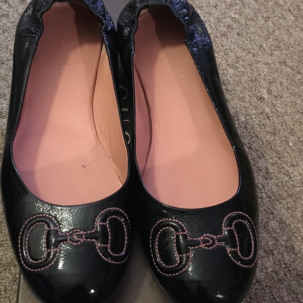 Authentic gucci flats - Picture 7 of 7